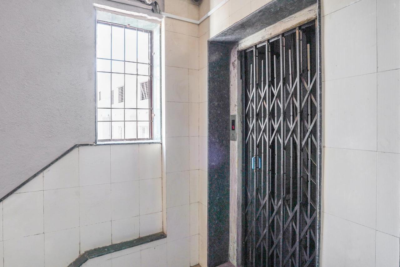 Oyo Flagship 70264 Hotel Vrindavan Mangvadi Exterior foto